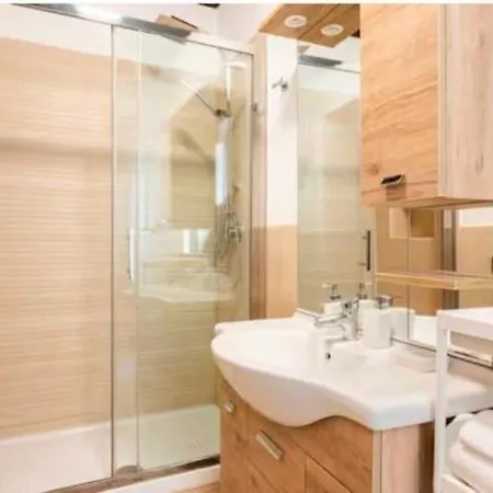 Piazza Farnese House 公寓 *